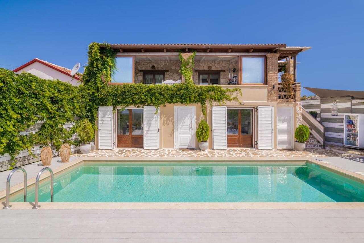 Villa Tramonto With Private Heated Pool, By Zantewize Volimes ภายนอก รูปภาพ